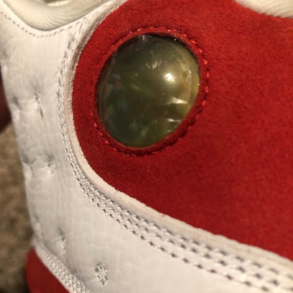 Air Jordan 13 ‘Chicago’ - Picture 4 of 7